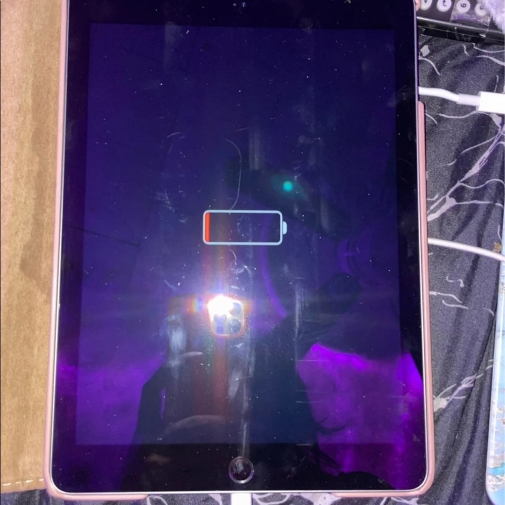 9.7” ipad
